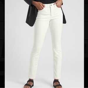 {Athleta} White High Rise Sculptek Ultra Skinny Jeans | Women’s 6 Petite